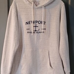 Newport Cream Hoodie Sweater